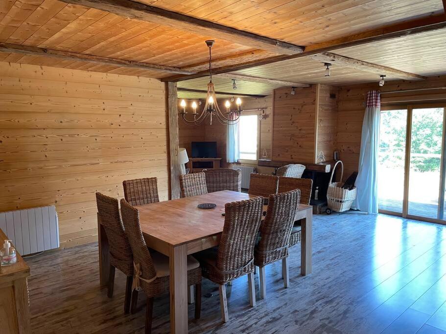 Chalet Familial - Pyrenees, Au Coeur Des 3 Stations La Cabanasse ภายนอก รูปภาพ