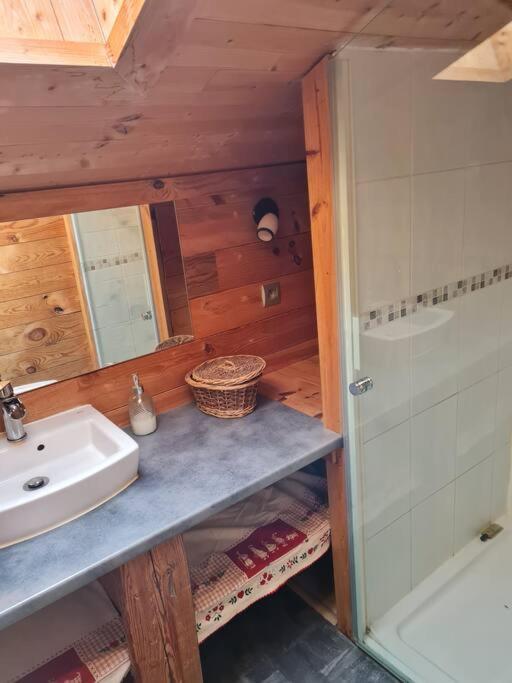 Chalet Familial - Pyrenees, Au Coeur Des 3 Stations La Cabanasse ภายนอก รูปภาพ